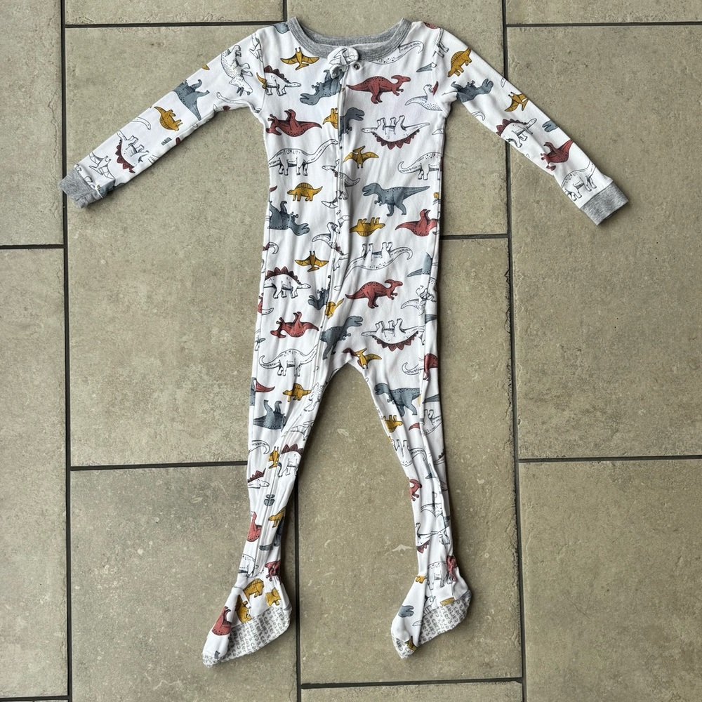 ❌DONATED❌ Carter’s Dinosaur Print Footed One Piece Zippie - White and Multicolor